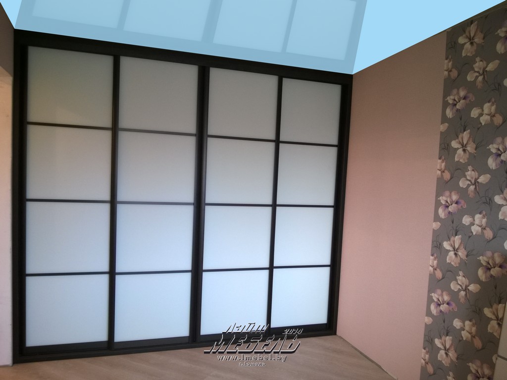 Шкаф купе лакобель белый матовый